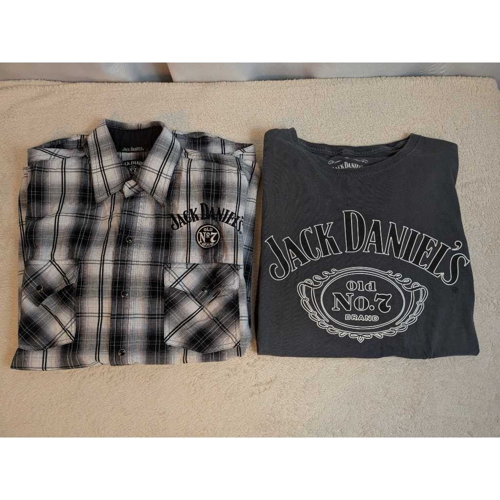 Jack Daniel's Old No.7 Plaid Button Shirt T-Shirt Mens M Lot of 2 Jack Daniel's